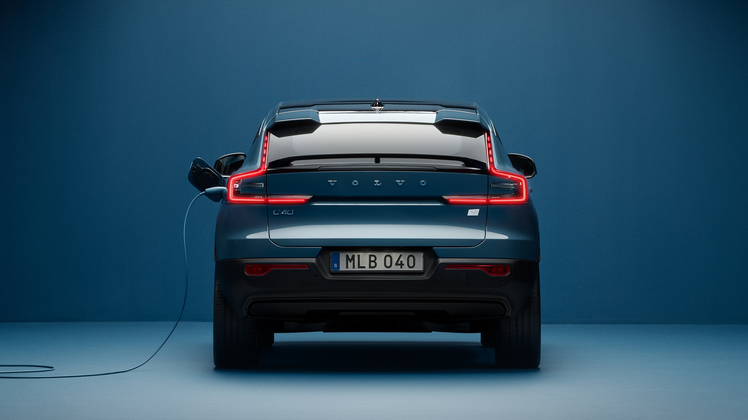 Volvo C40 Gallery