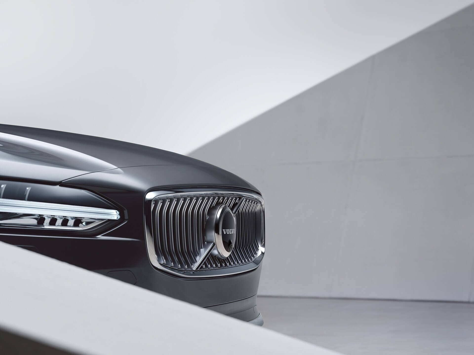 Volvo S90 - Explore the Features