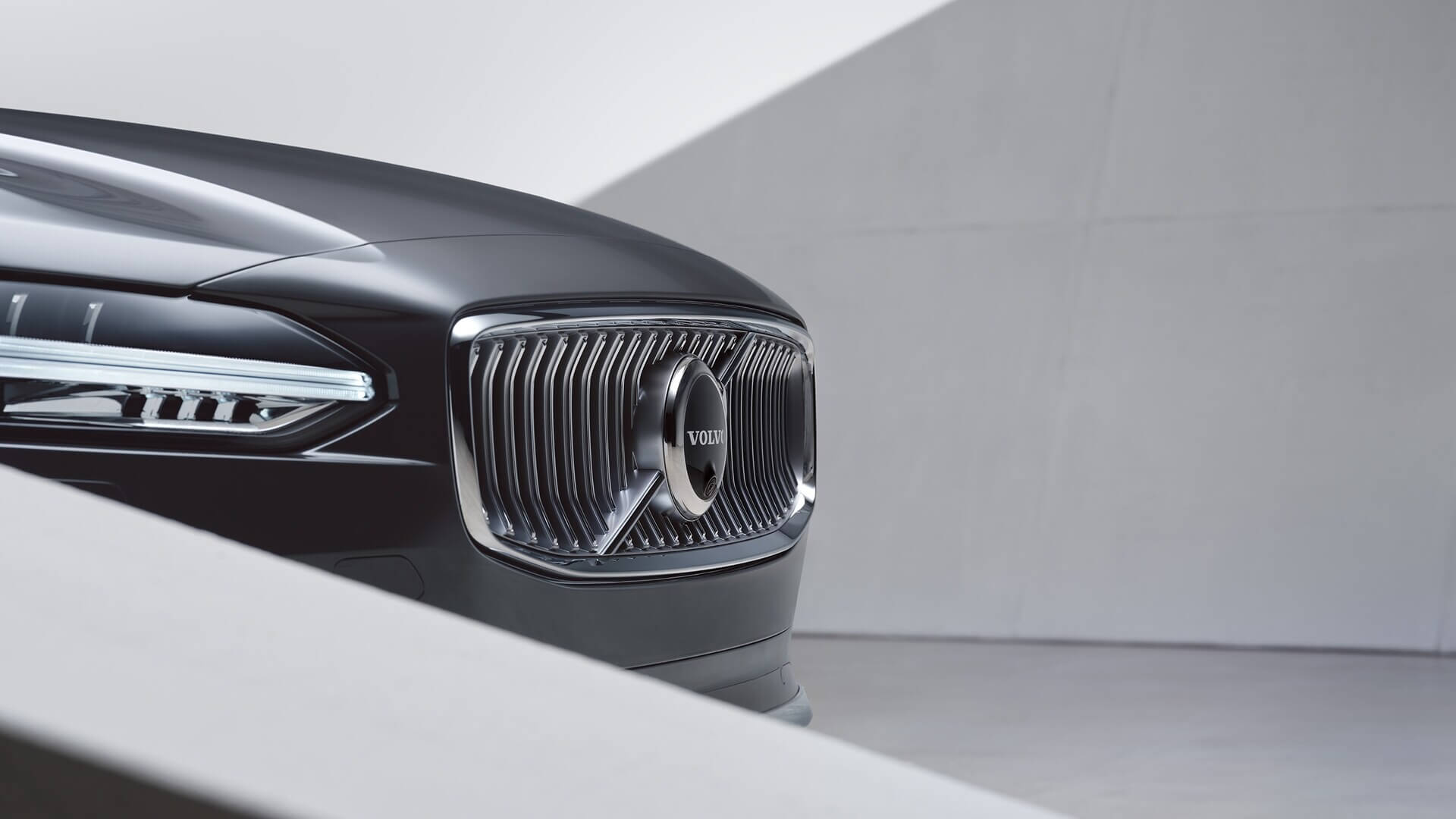 Volvo S90 Gallery