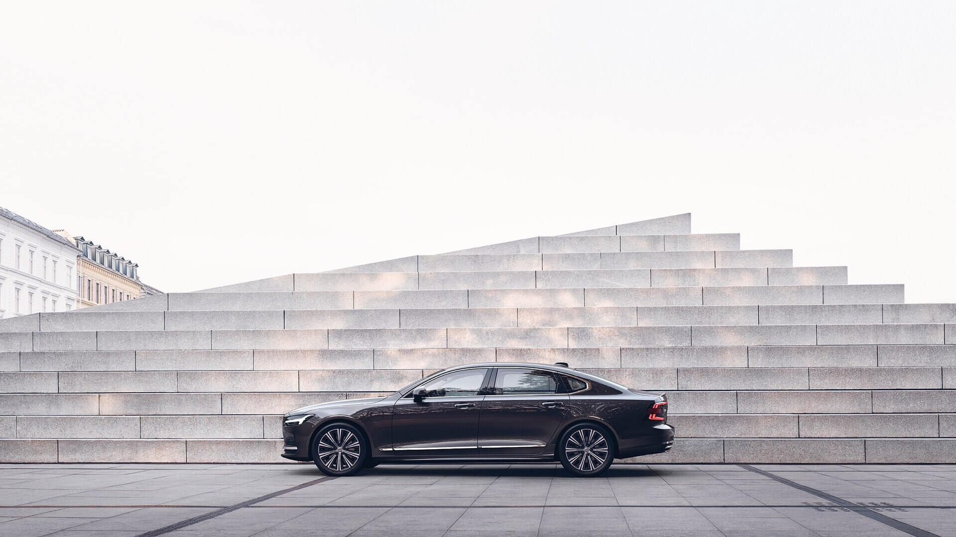 Volvo S90 Gallery