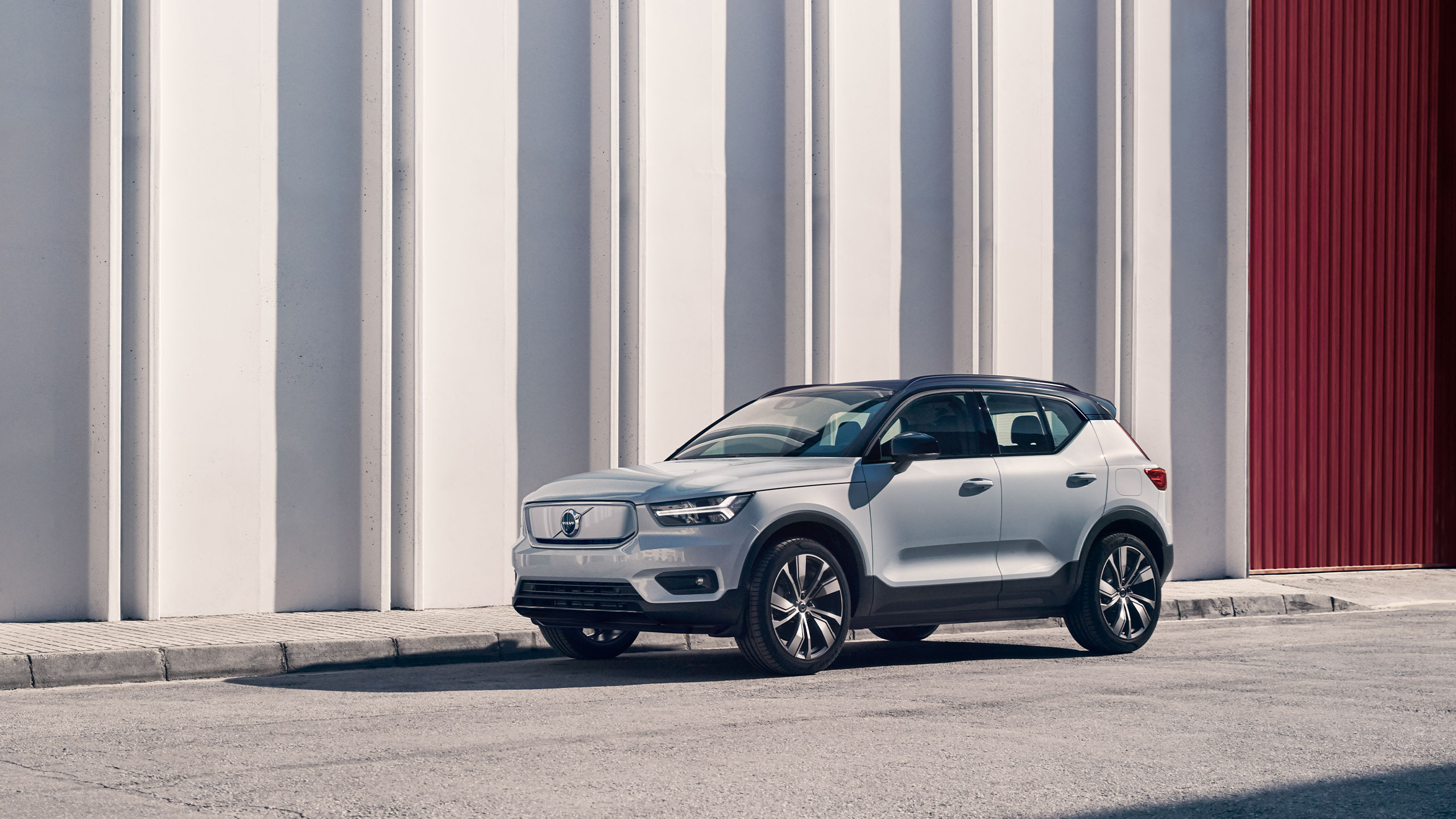 Volvo XC40 Recharge Pure Electric Gallery