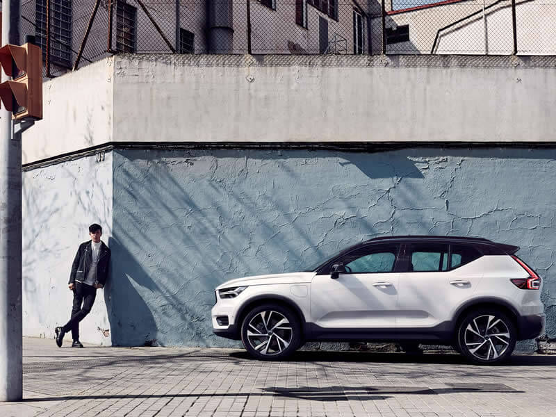 Volvo XC40 - Explore the Features