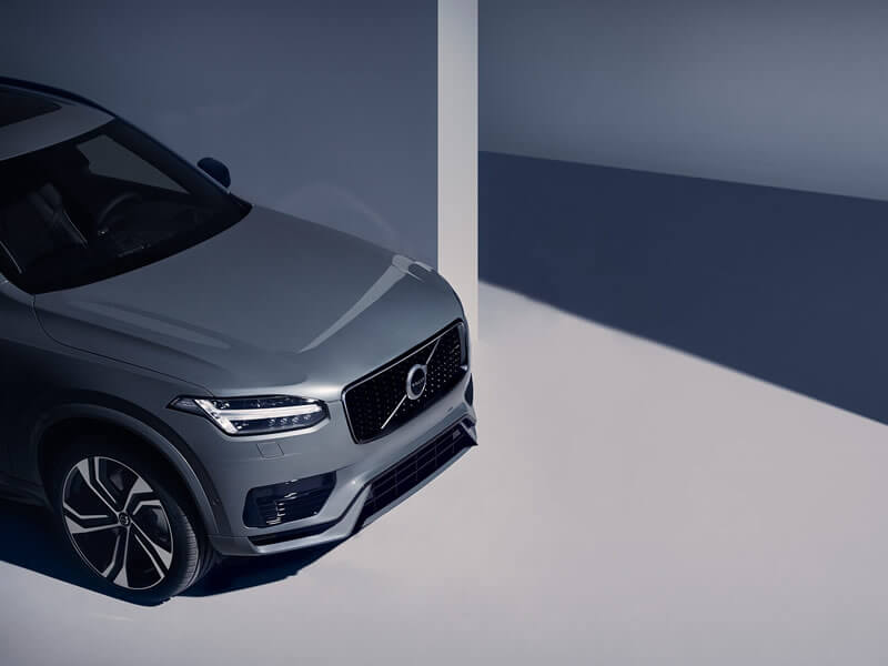 Volvo XC90 - Explore the Features