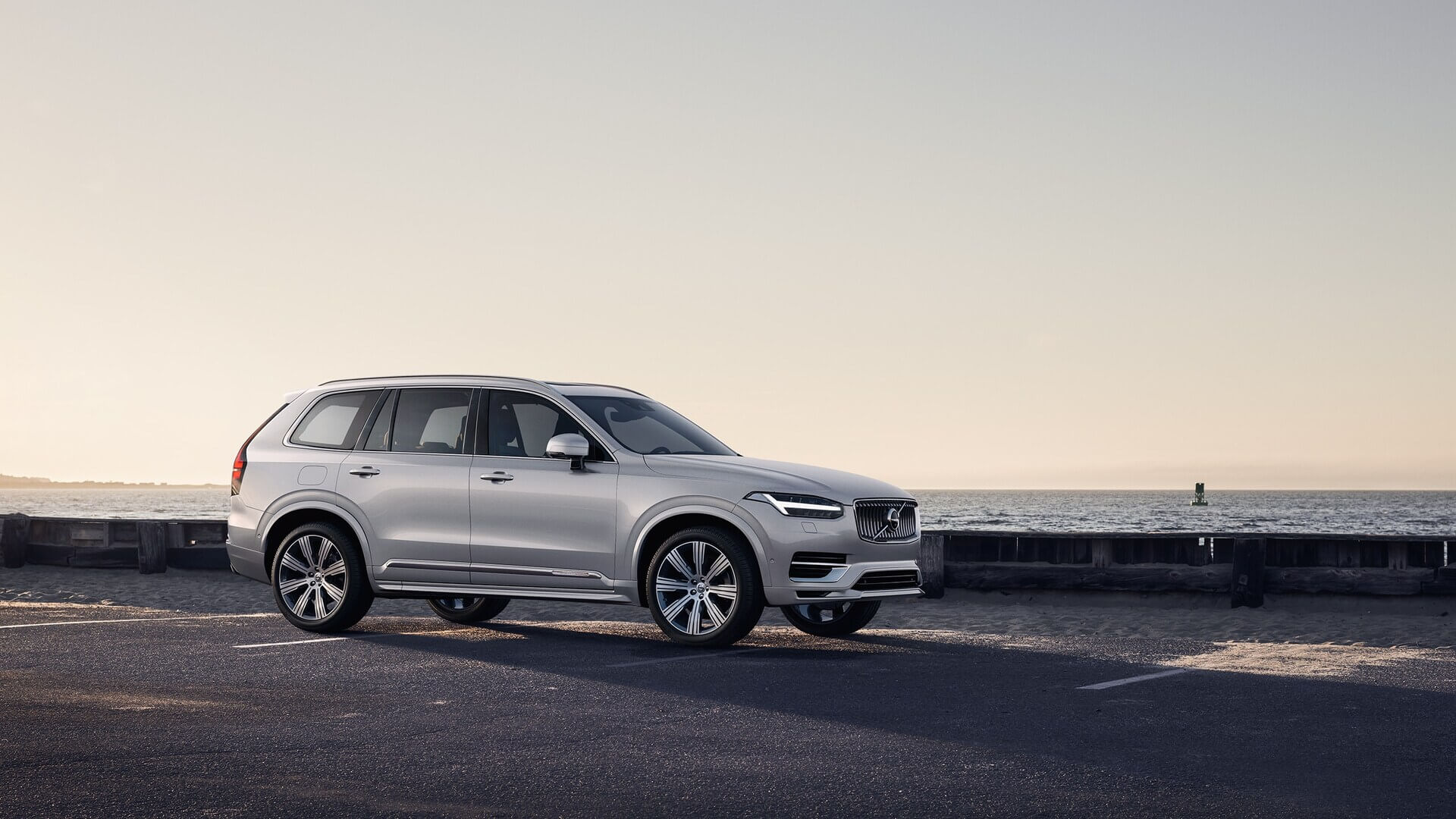 Volvo XC90 Gallery
